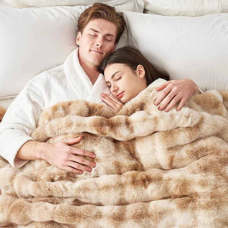 ROSEKIND Soft Faux Fur Rabbit Blanket For Living Room